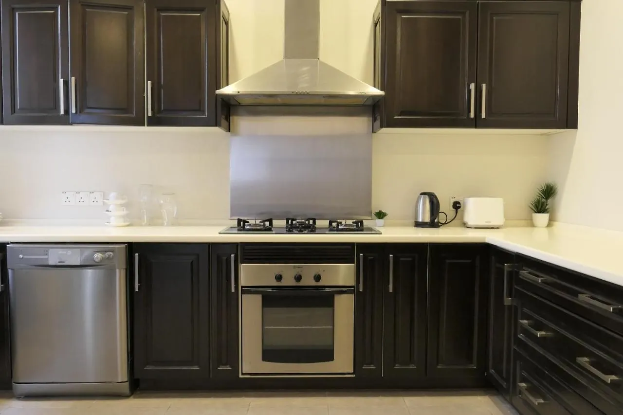 Amaris Villas George Town